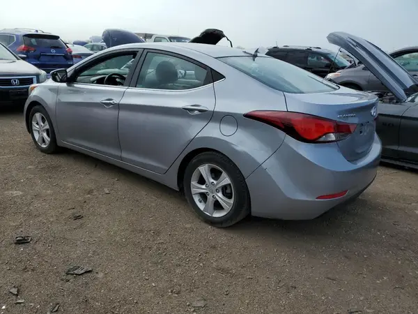 5NPDH4AE1GH779398 2016 HYUNDAI ELANTRA - Image 2