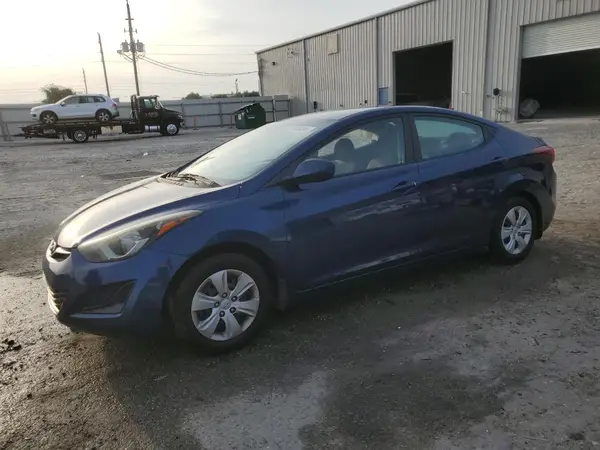 5NPDH4AE1GH781121 2016 HYUNDAI ELANTRA - Image 1