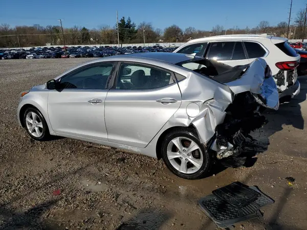 5NPDH4AE1GH782964 2016 HYUNDAI ELANTRA - Image 2