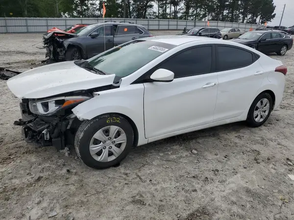 5NPDH4AE1GH783029 2016 HYUNDAI ELANTRA - Image 1