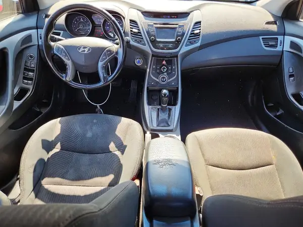 5NPDH4AE1GH783290 2016 HYUNDAI ELANTRA - Image 8