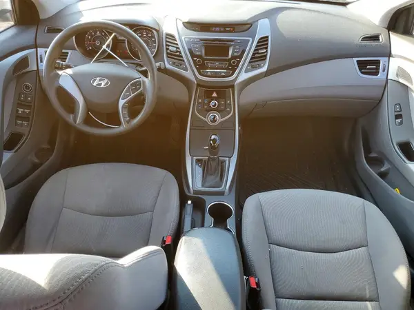 5NPDH4AE1GH783905 2016 HYUNDAI ELANTRA - Image 8
