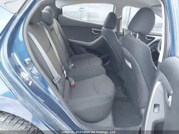 5NPDH4AE1GH786755 2016 HYUNDAI ELANTRA - Image 8