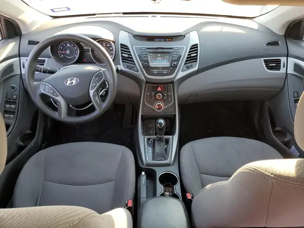 5NPDH4AE1GH790059 2016 HYUNDAI ELANTRA - Image 8