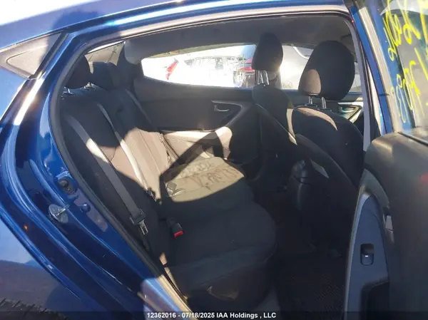 5NPDH4AE1GH790935 2016 HYUNDAI ELANTRA - Image 8