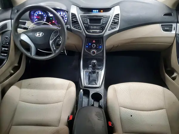 5NPDH4AE1GH790952 2016 HYUNDAI ELANTRA - Image 8