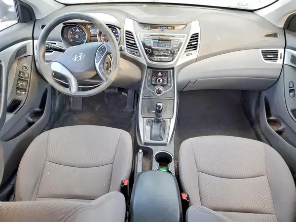 5NPDH4AE1GH793740 2016 HYUNDAI ELANTRA - Image 8