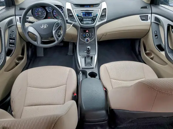 5NPDH4AE1GH794435 2016 HYUNDAI ELANTRA - Image 8