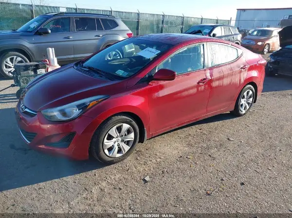 5NPDH4AE1GH794841 2016 HYUNDAI ELANTRA - Image 2