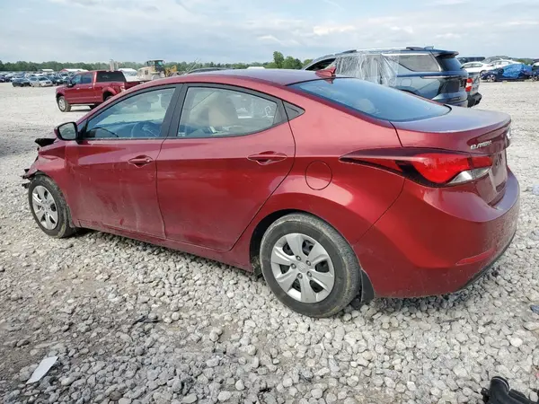 5NPDH4AE1GH795472 2016 HYUNDAI ELANTRA - Image 2
