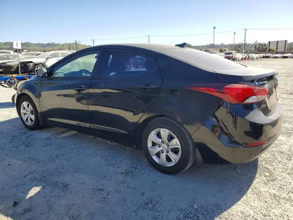 5NPDH4AE1GH796735 2016 HYUNDAI ELANTRA - Image 2