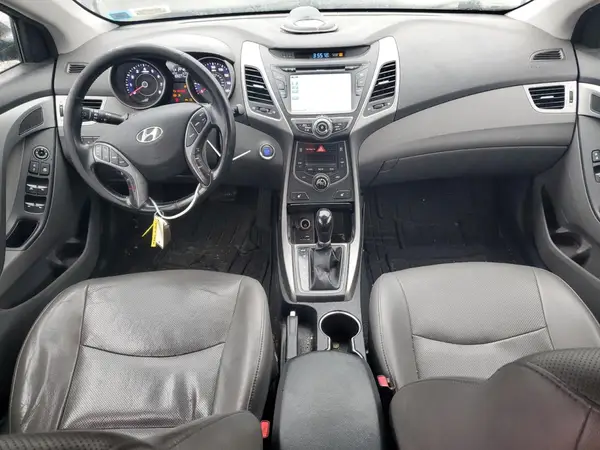 5NPDH4AE2GH653101 2016 HYUNDAI ELANTRA - Image 8