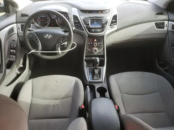5NPDH4AE2GH653650 2016 HYUNDAI ELANTRA - Image 8