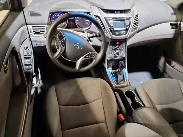 5NPDH4AE2GH654183 2016 HYUNDAI ELANTRA - Image 8