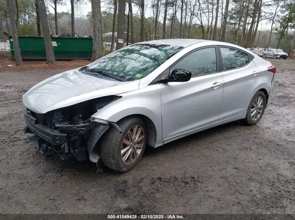 5NPDH4AE2GH656743 2016 HYUNDAI ELANTRA - Image 2