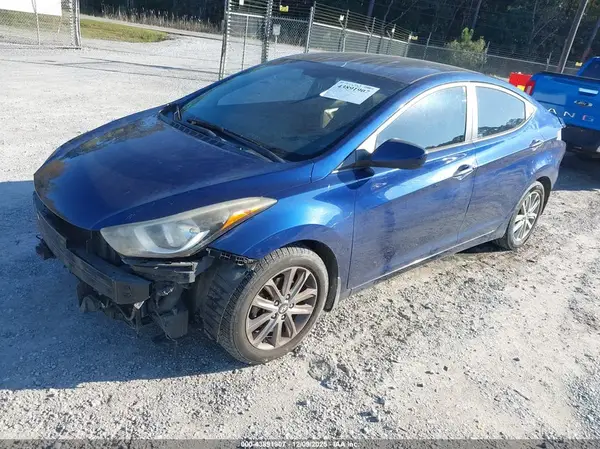 5NPDH4AE2GH657701 2016 HYUNDAI ELANTRA - Image 2