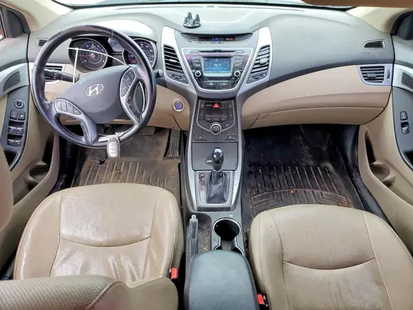 5NPDH4AE2GH658461 2016 HYUNDAI ELANTRA - Image 8