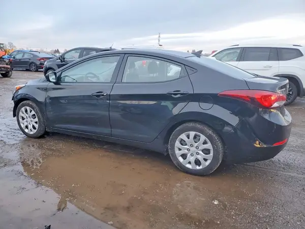5NPDH4AE2GH661246 2016 HYUNDAI ELANTRA - Image 2