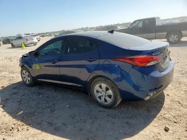 5NPDH4AE2GH663580 2016 HYUNDAI ELANTRA - Image 2