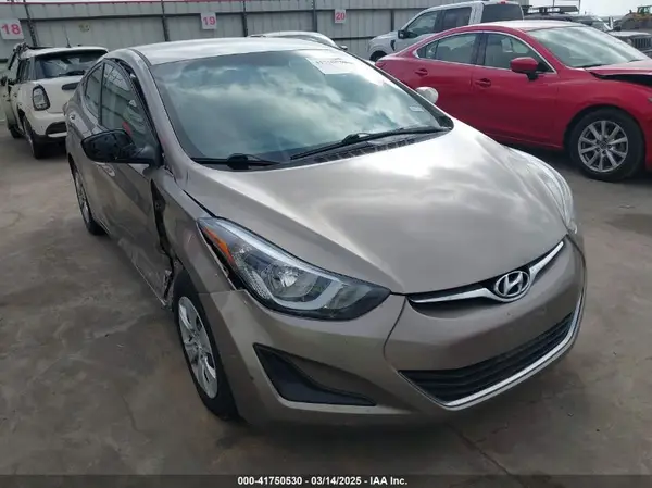 5NPDH4AE2GH665572 2016 HYUNDAI ELANTRA - Image 1