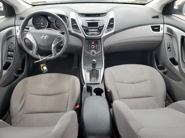 5NPDH4AE2GH669847 2016 HYUNDAI ELANTRA - Image 8