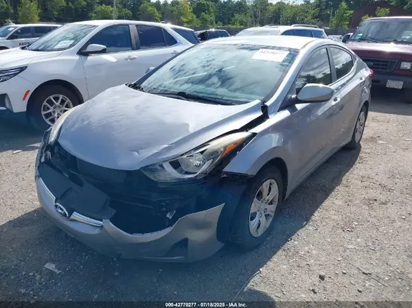 5NPDH4AE2GH670920 2016 HYUNDAI ELANTRA - Image 2