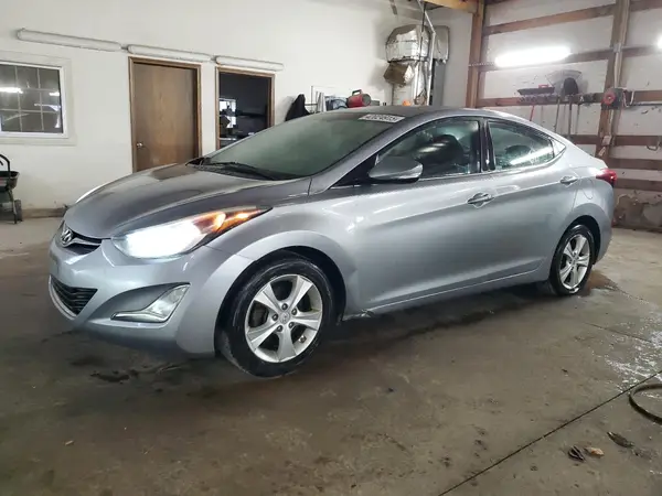 5NPDH4AE2GH672618 2016 HYUNDAI ELANTRA - Image 1
