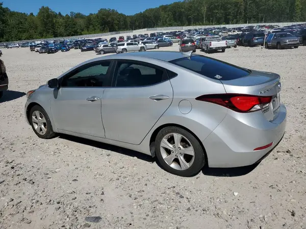 5NPDH4AE2GH673459 2016 HYUNDAI ELANTRA - Image 2