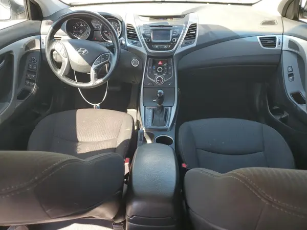 5NPDH4AE2GH673459 2016 HYUNDAI ELANTRA - Image 8