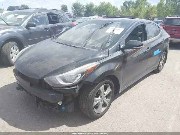 5NPDH4AE2GH674031 2016 HYUNDAI ELANTRA - Image 2