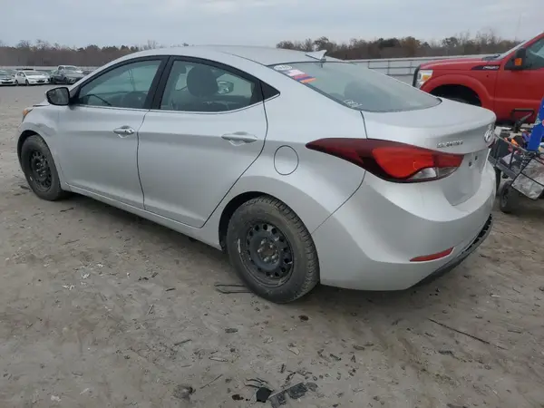 5NPDH4AE2GH676152 2016 HYUNDAI ELANTRA - Image 2
