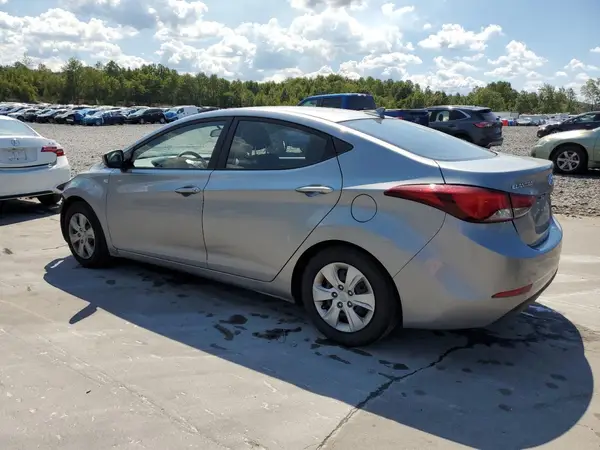 5NPDH4AE2GH676832 2016 HYUNDAI ELANTRA - Image 2