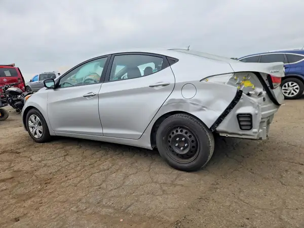 5NPDH4AE2GH678581 2016 HYUNDAI ELANTRA - Image 2