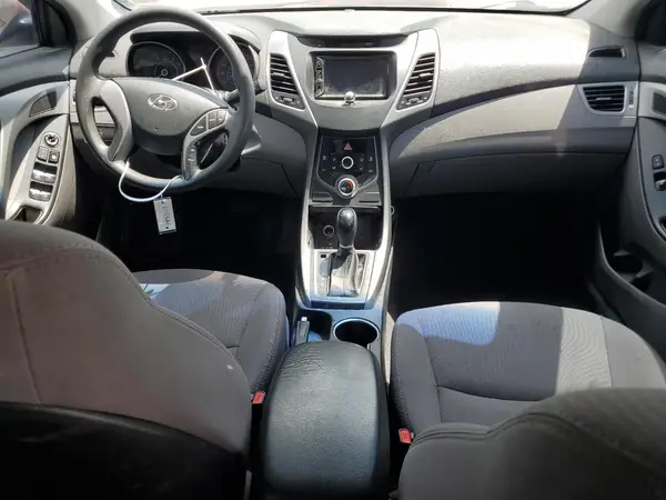 5NPDH4AE2GH678919 2016 HYUNDAI ELANTRA - Image 8