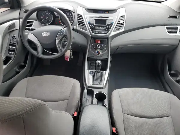 5NPDH4AE2GH681321 2016 HYUNDAI ELANTRA - Image 8