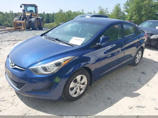 5NPDH4AE2GH682940 2016 HYUNDAI ELANTRA - Image 2