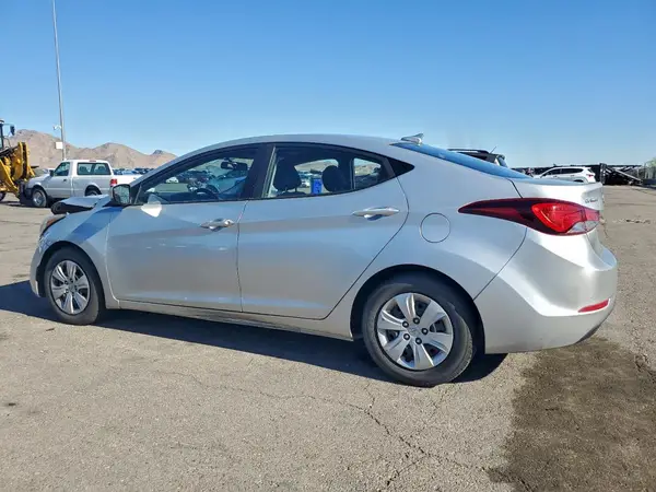 5NPDH4AE2GH682971 2016 HYUNDAI ELANTRA - Image 2
