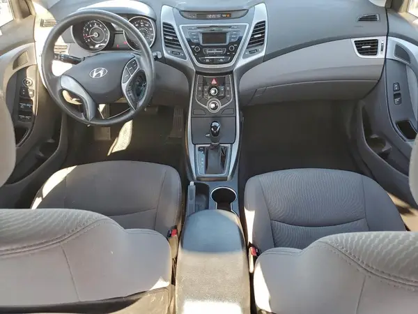 5NPDH4AE2GH682971 2016 HYUNDAI ELANTRA - Image 8