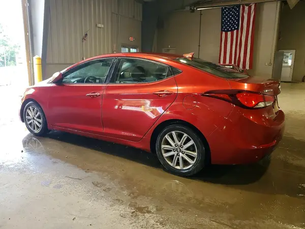 5NPDH4AE2GH683022 2016 HYUNDAI ELANTRA - Image 2