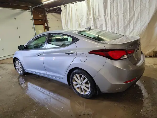5NPDH4AE2GH683313 2016 HYUNDAI ELANTRA - Image 2