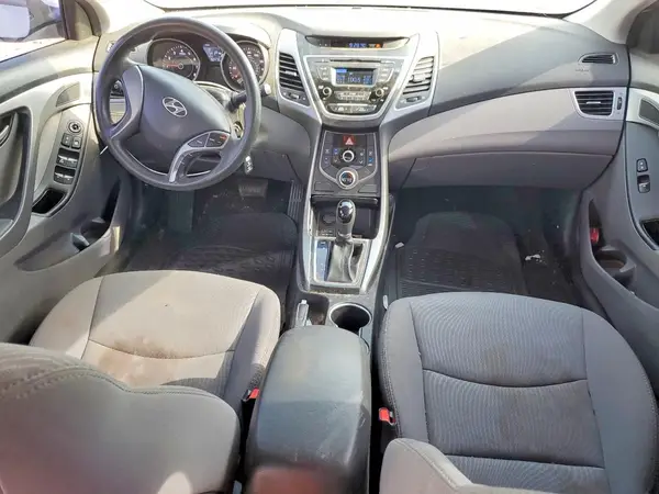 5NPDH4AE2GH686728 2016 HYUNDAI ELANTRA - Image 8