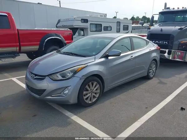 5NPDH4AE2GH688639 2016 HYUNDAI ELANTRA - Image 2