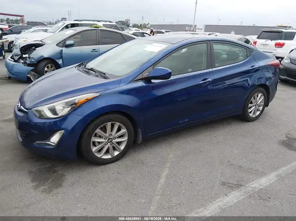 5NPDH4AE2GH688933 2016 HYUNDAI ELANTRA - Image 2