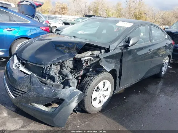 5NPDH4AE2GH689340 2016 HYUNDAI ELANTRA - Image 2