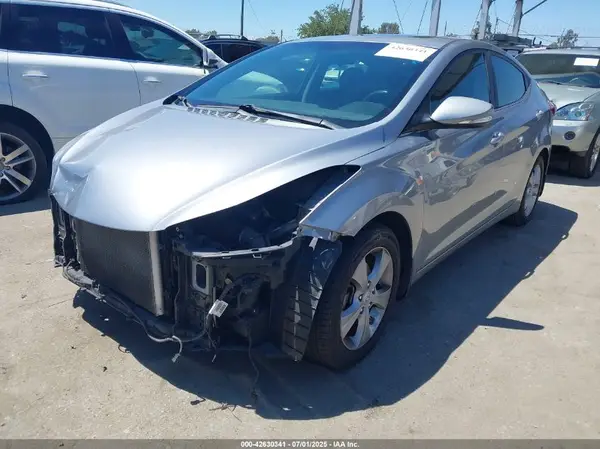 5NPDH4AE2GH691766 2016 HYUNDAI ELANTRA - Image 2