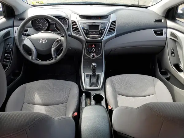5NPDH4AE2GH696014 2016 HYUNDAI ELANTRA - Image 8