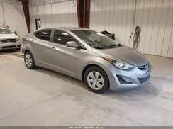 5NPDH4AE2GH696644 2016 HYUNDAI ELANTRA