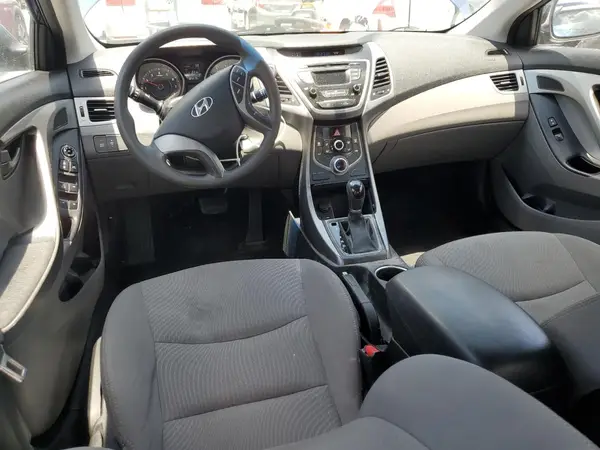 5NPDH4AE2GH701132 2016 HYUNDAI ELANTRA - Image 8