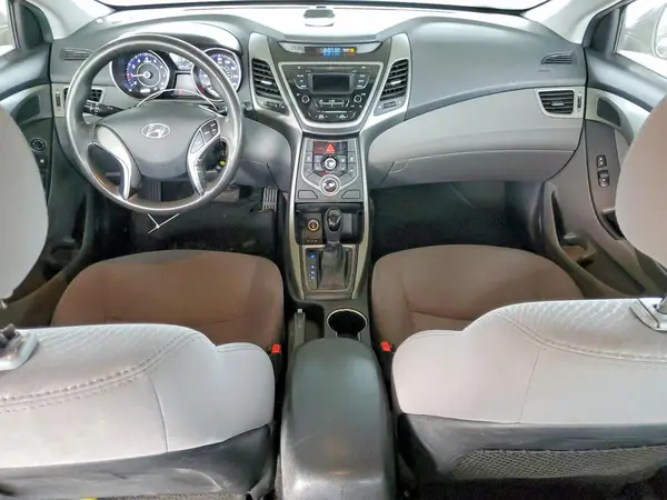 5NPDH4AE2GH701194 2016 HYUNDAI ELANTRA - Image 8