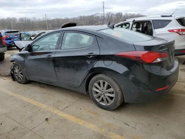 5NPDH4AE2GH702233 2016 HYUNDAI ELANTRA - Image 2